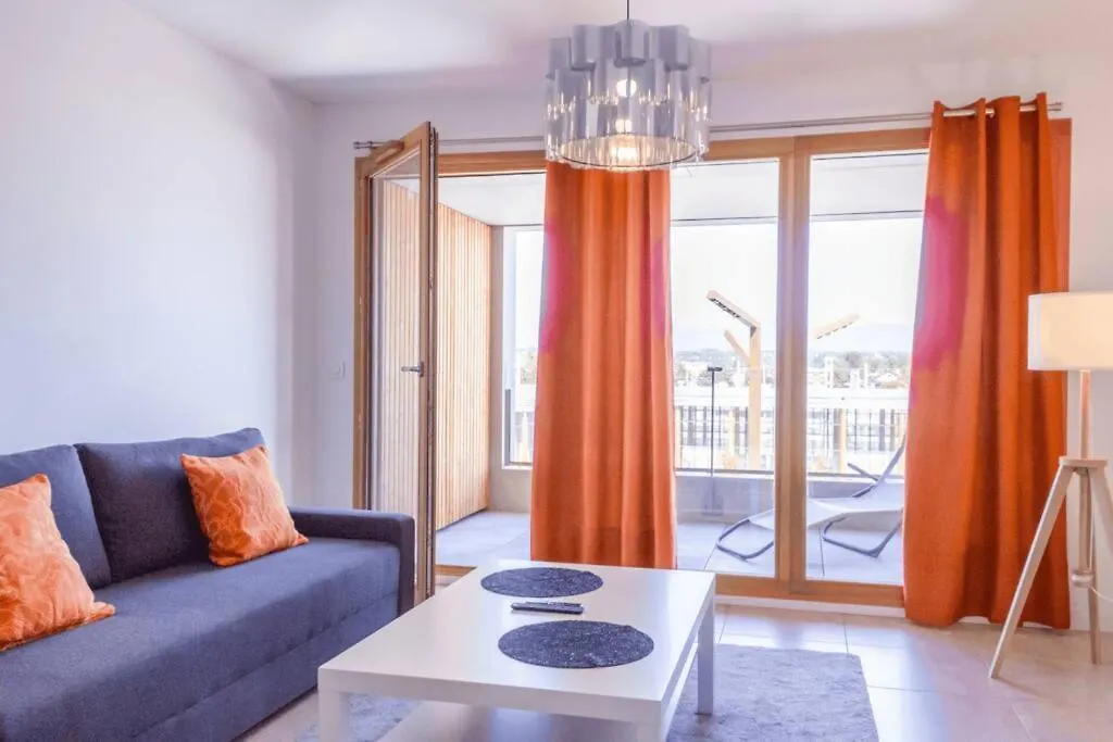Appartamento Zenbnb / Scandinavian / Gare / Parking Prive / Annemasse